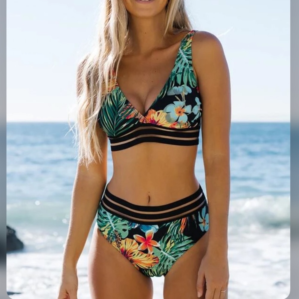 SOLD OUT ❌Two Piece Tropical Neon Swimsuit